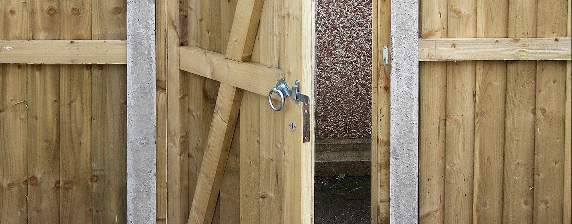 Fencing Supplies Manchester